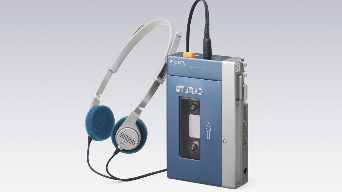 sony original walkman tps l2.0.1406747932.0 Sony,Video Projectors,Βιντεοπροβολείς